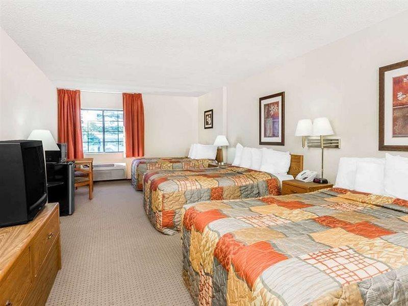 Days Inn By Wyndham Iron Mountain Luaran gambar