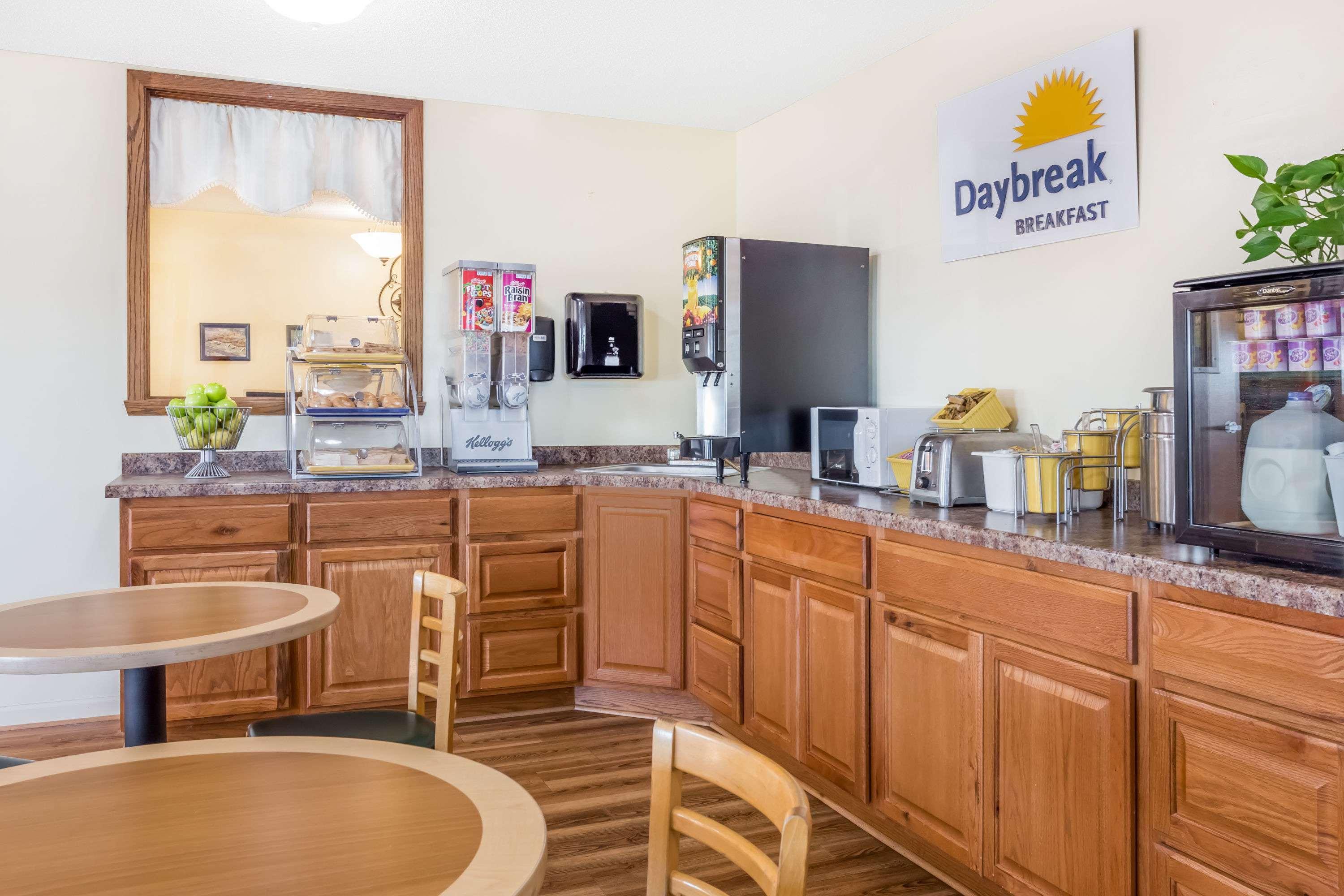Days Inn By Wyndham Iron Mountain Luaran gambar