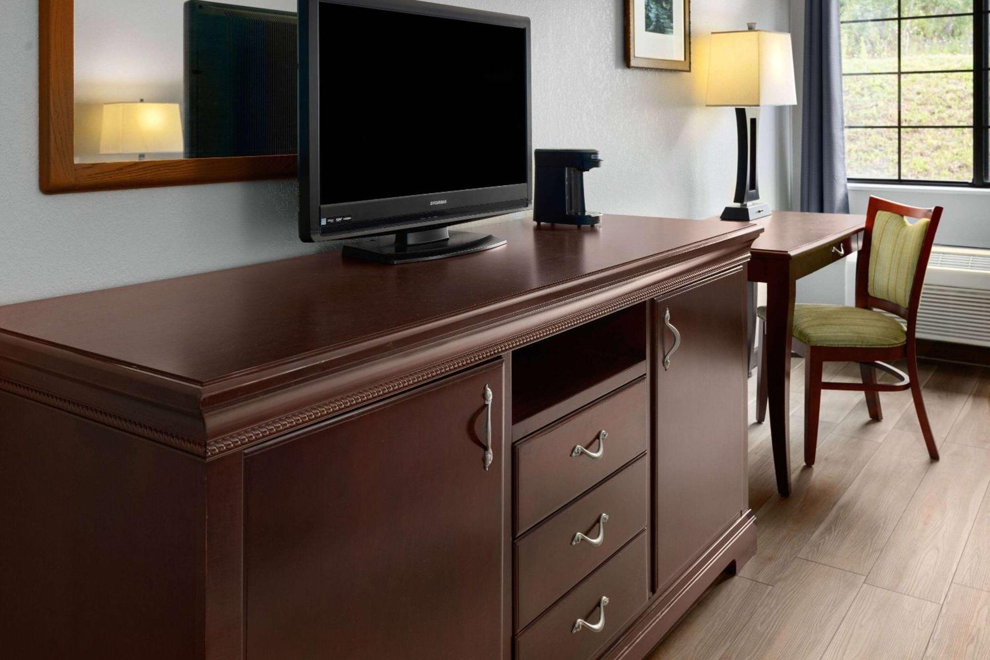 Days Inn By Wyndham Iron Mountain Luaran gambar