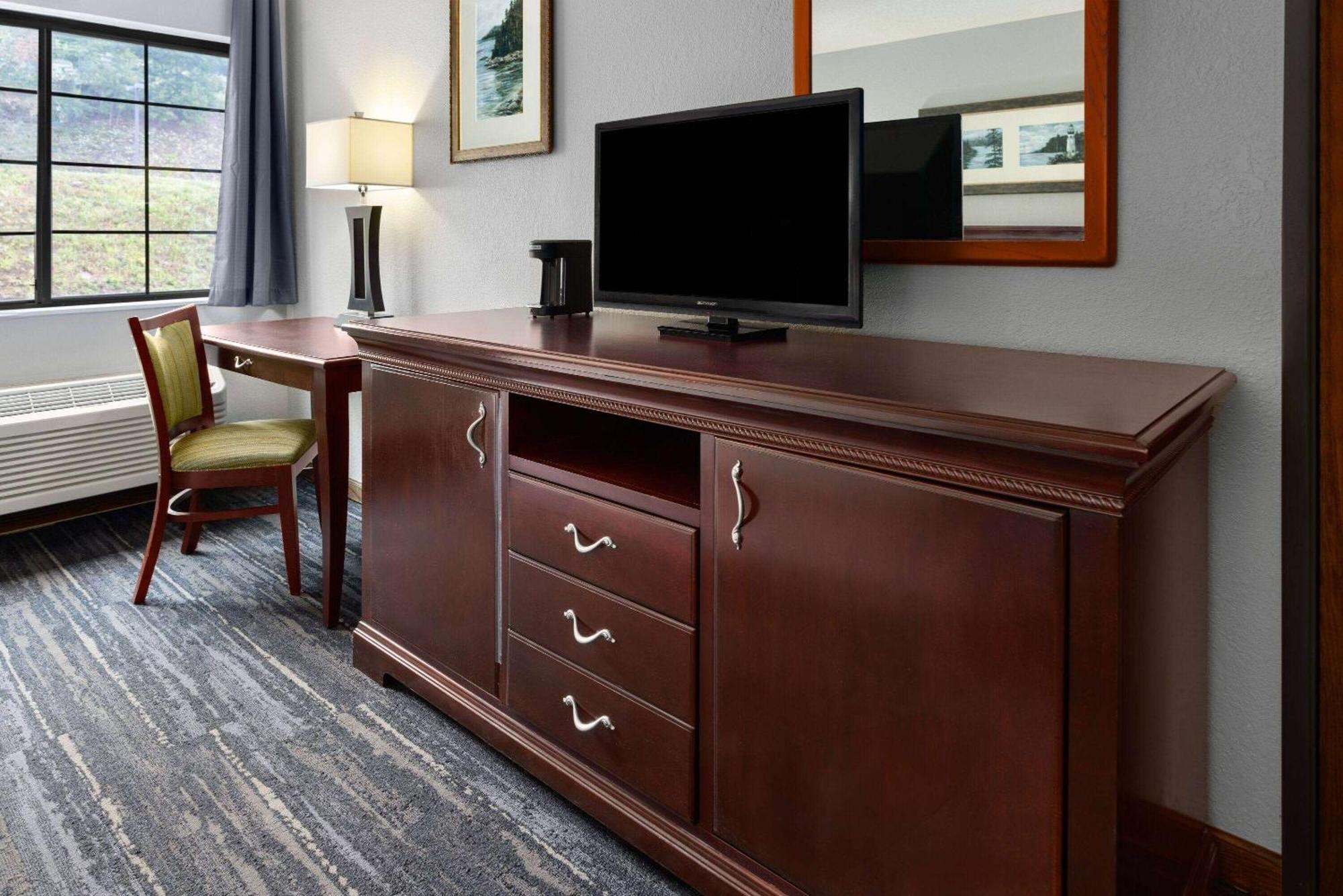Days Inn By Wyndham Iron Mountain Luaran gambar