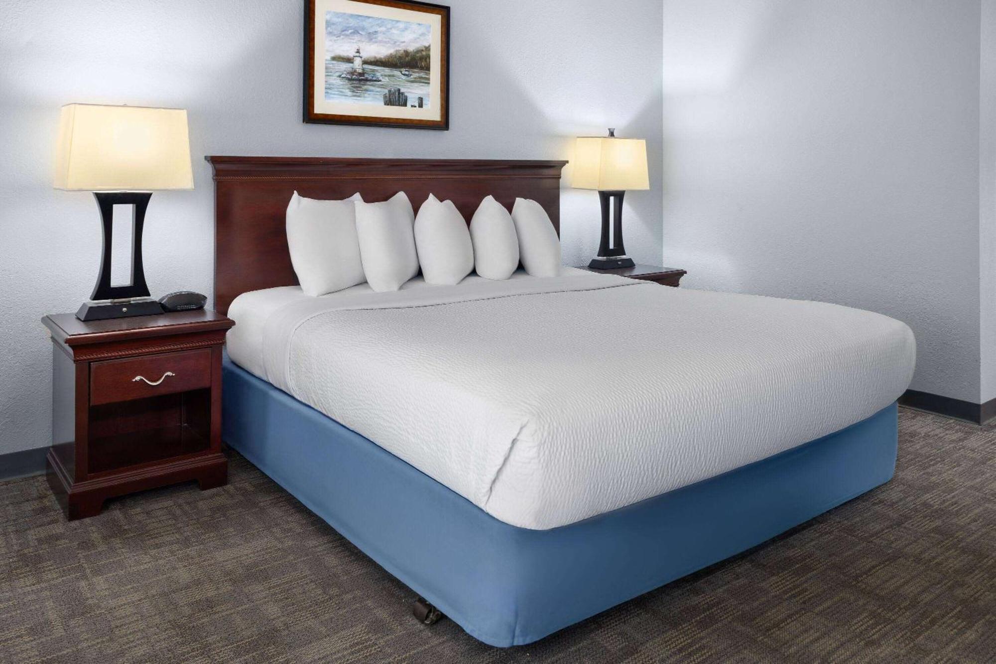 Days Inn By Wyndham Iron Mountain Luaran gambar