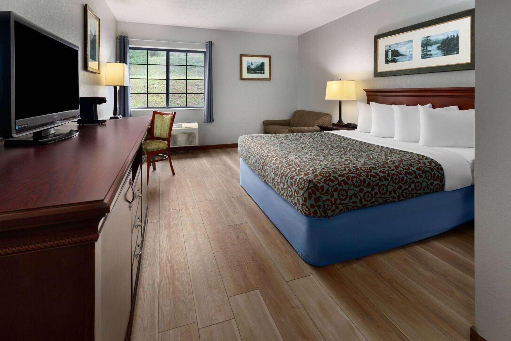 Days Inn By Wyndham Iron Mountain Luaran gambar