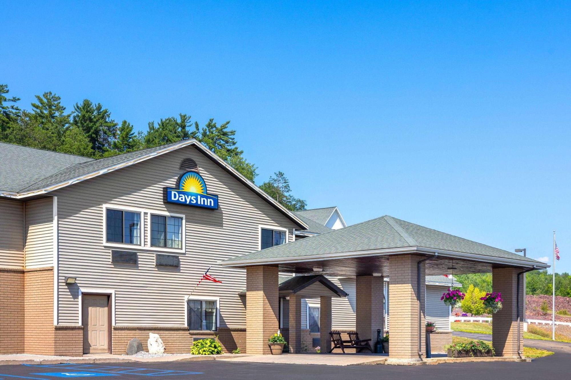 Days Inn By Wyndham Iron Mountain Luaran gambar